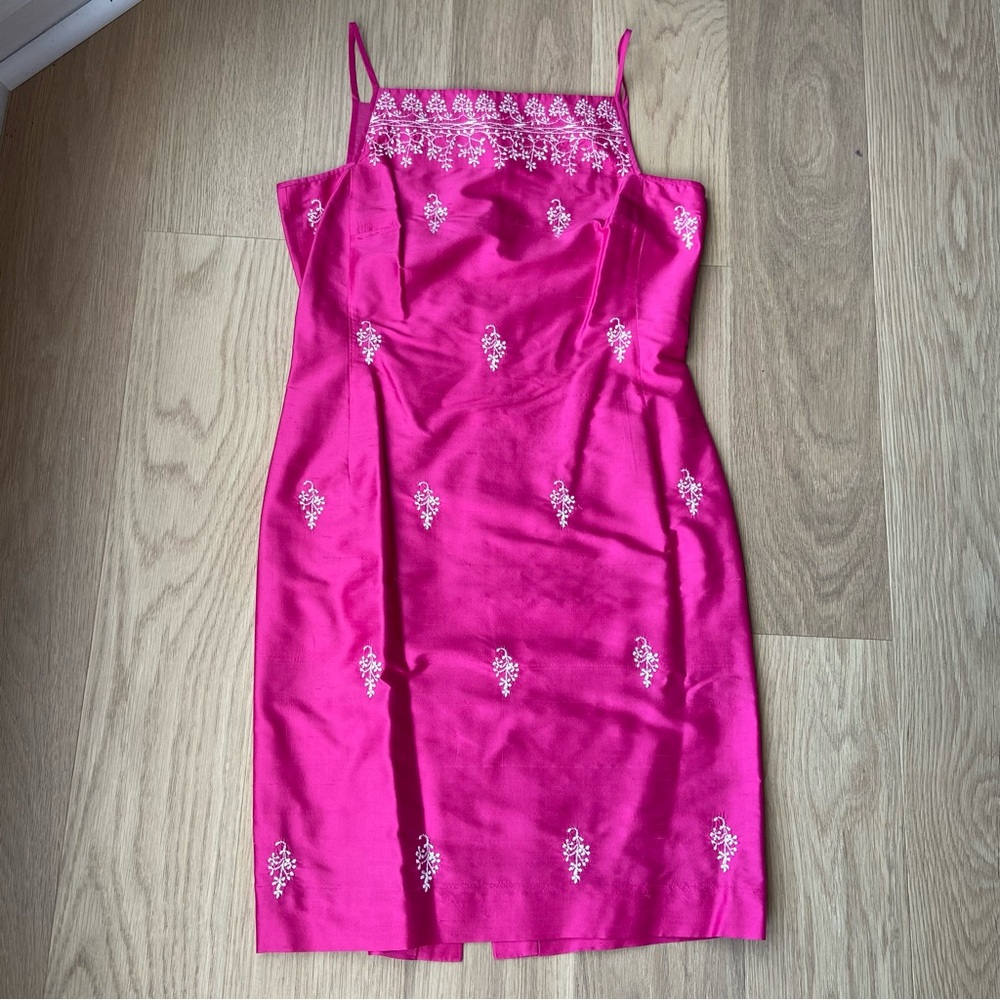 Ann Taylor Fuchsia Pink 100 Silk Embroidered Sheath Dress Sz 10 Prom Wedding Y2K